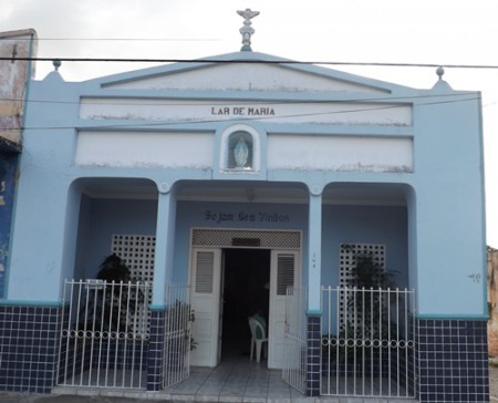 Secretaria paroquial funciona no Lar de Maria